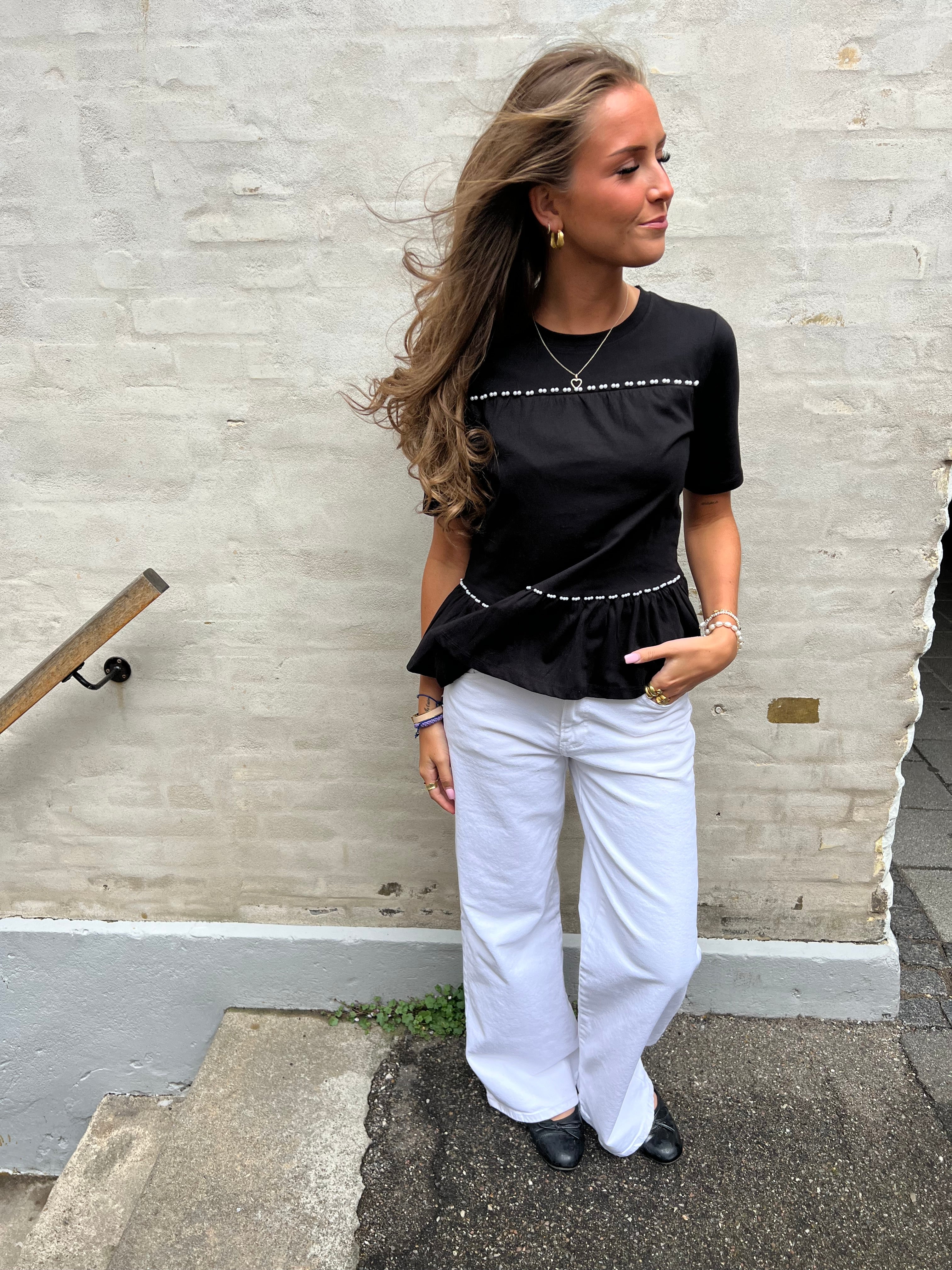 Poula Pearl Top - Svart/VIT PÄRL