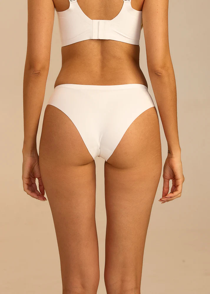 Invisible Soft Brazilian - Hvid