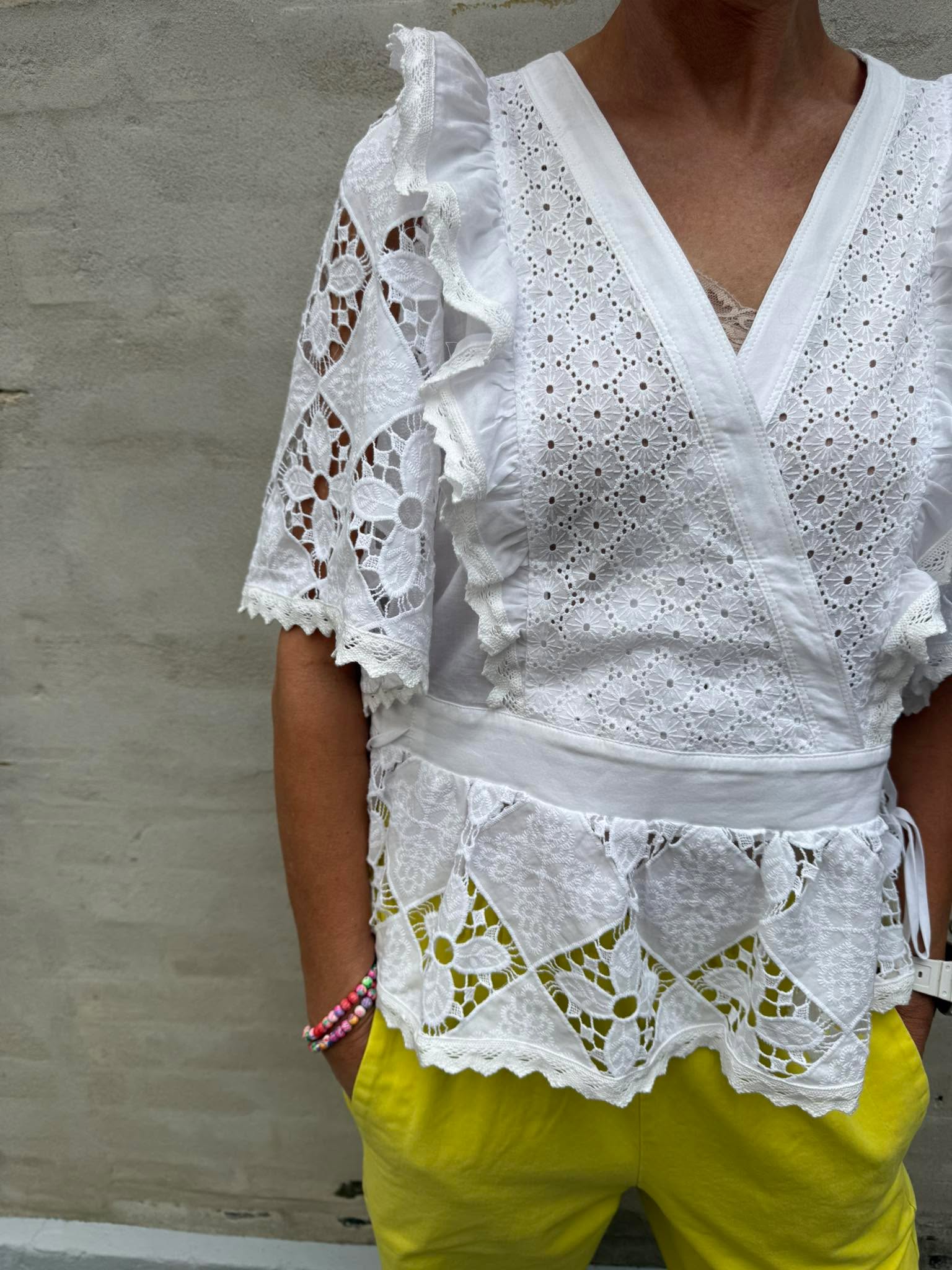 LanaGO Blouse - White