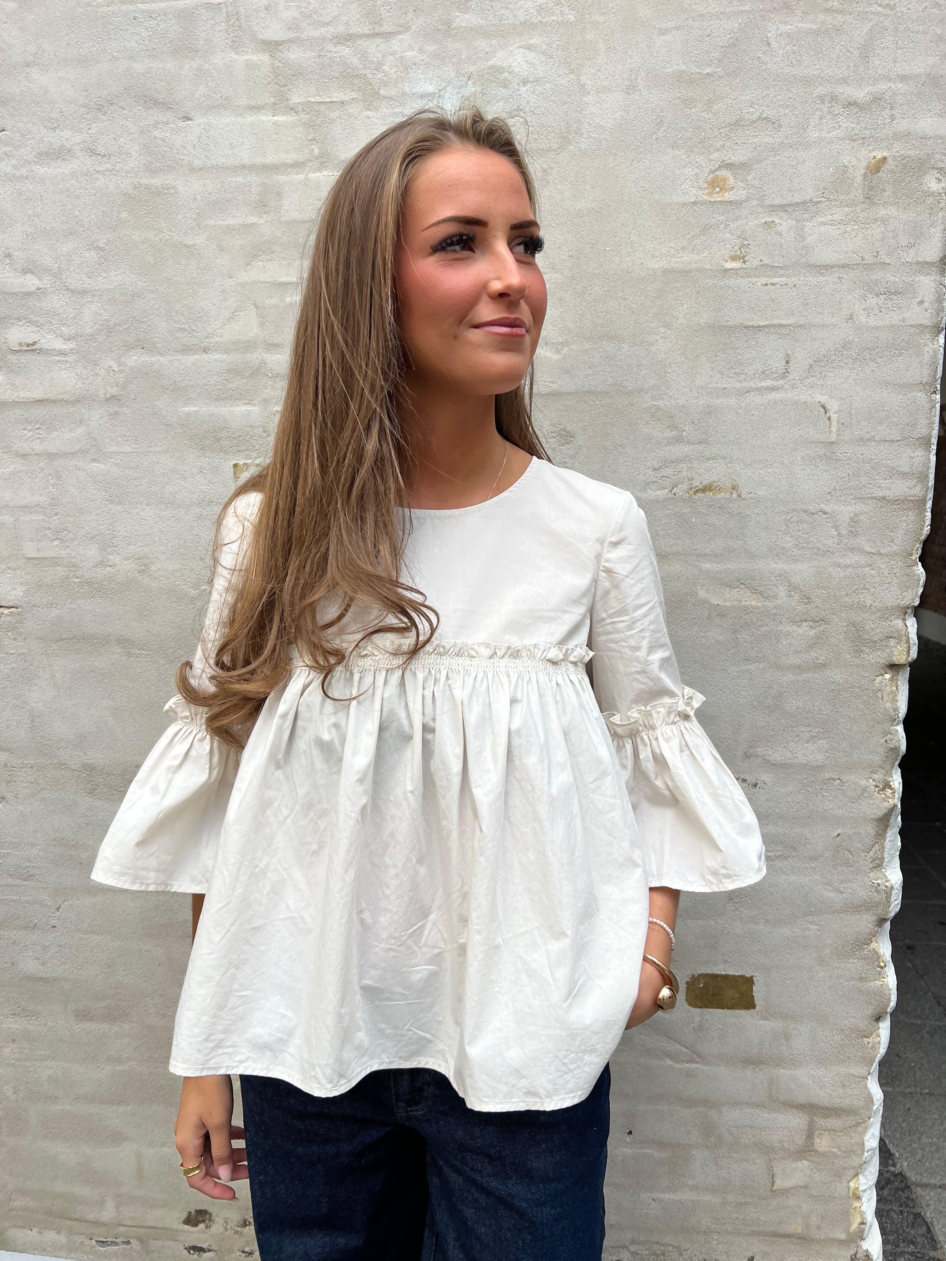 Jira Hope Top - Vit Sand