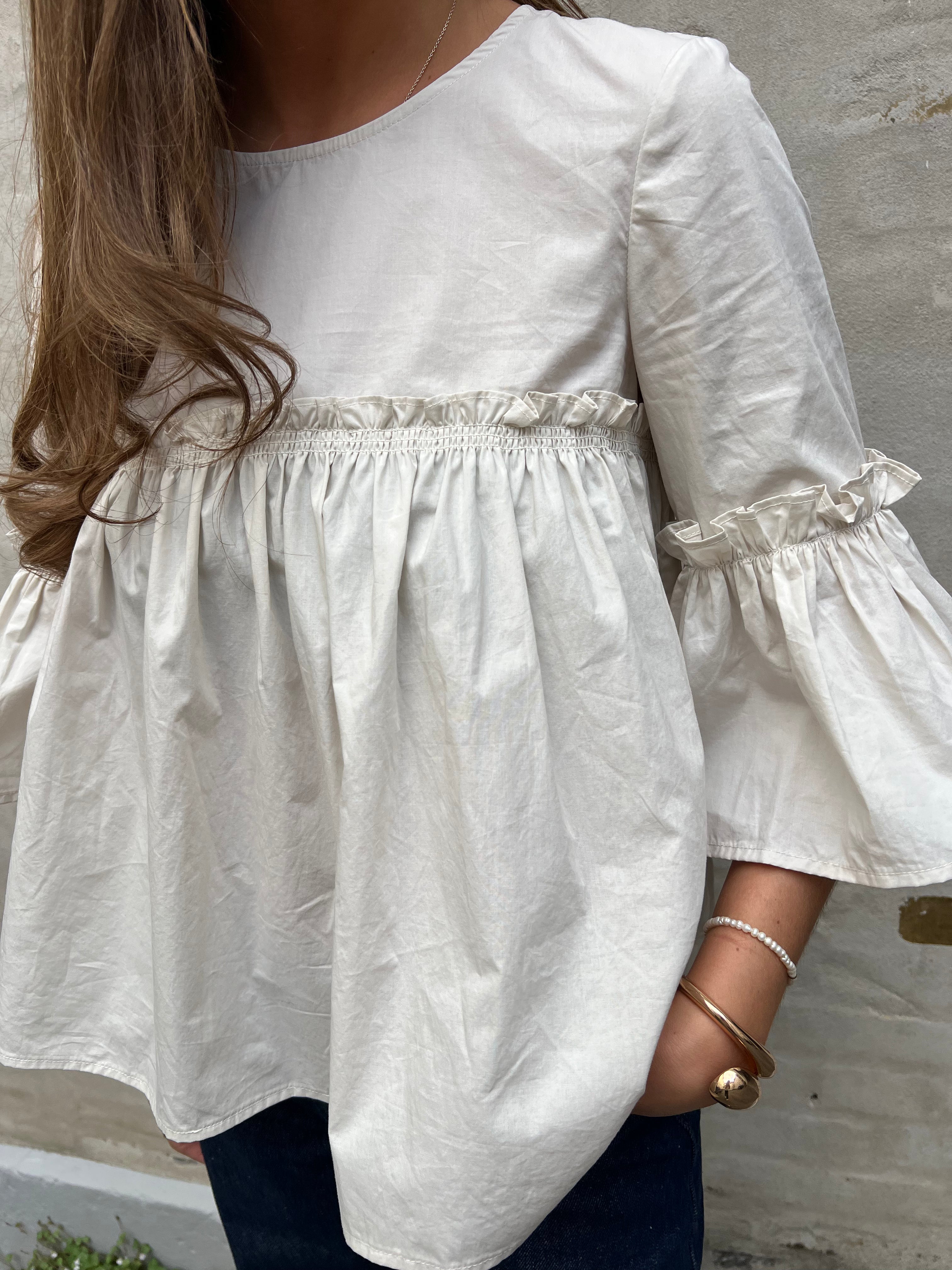 Jira Hope Top - Vit Sand