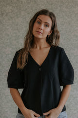 LISA S/S RE TOPP - Svart