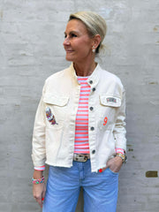 Carla Jacka - Beige