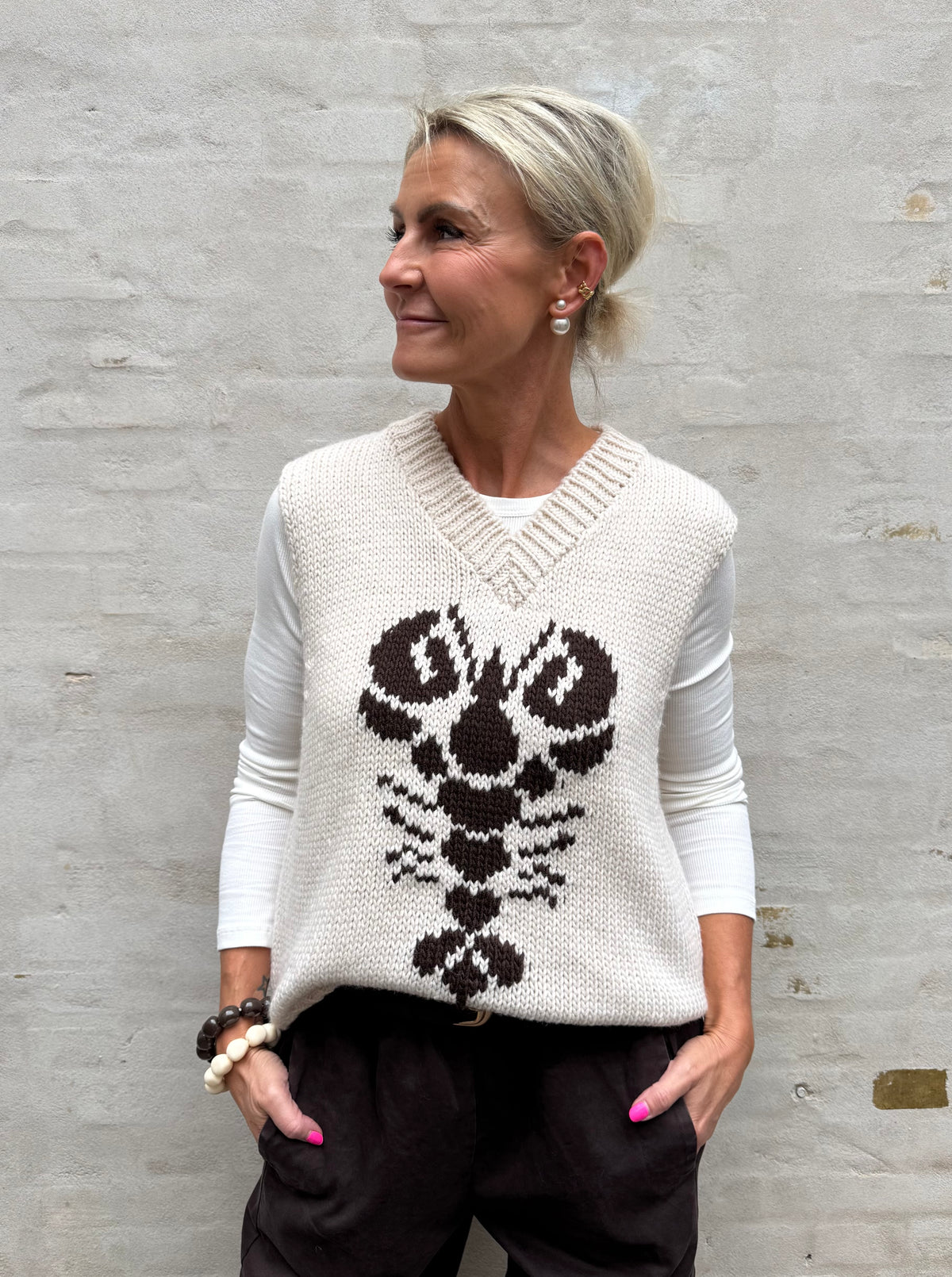 Lobster V-neck Knit Vest -  Off White/Morro