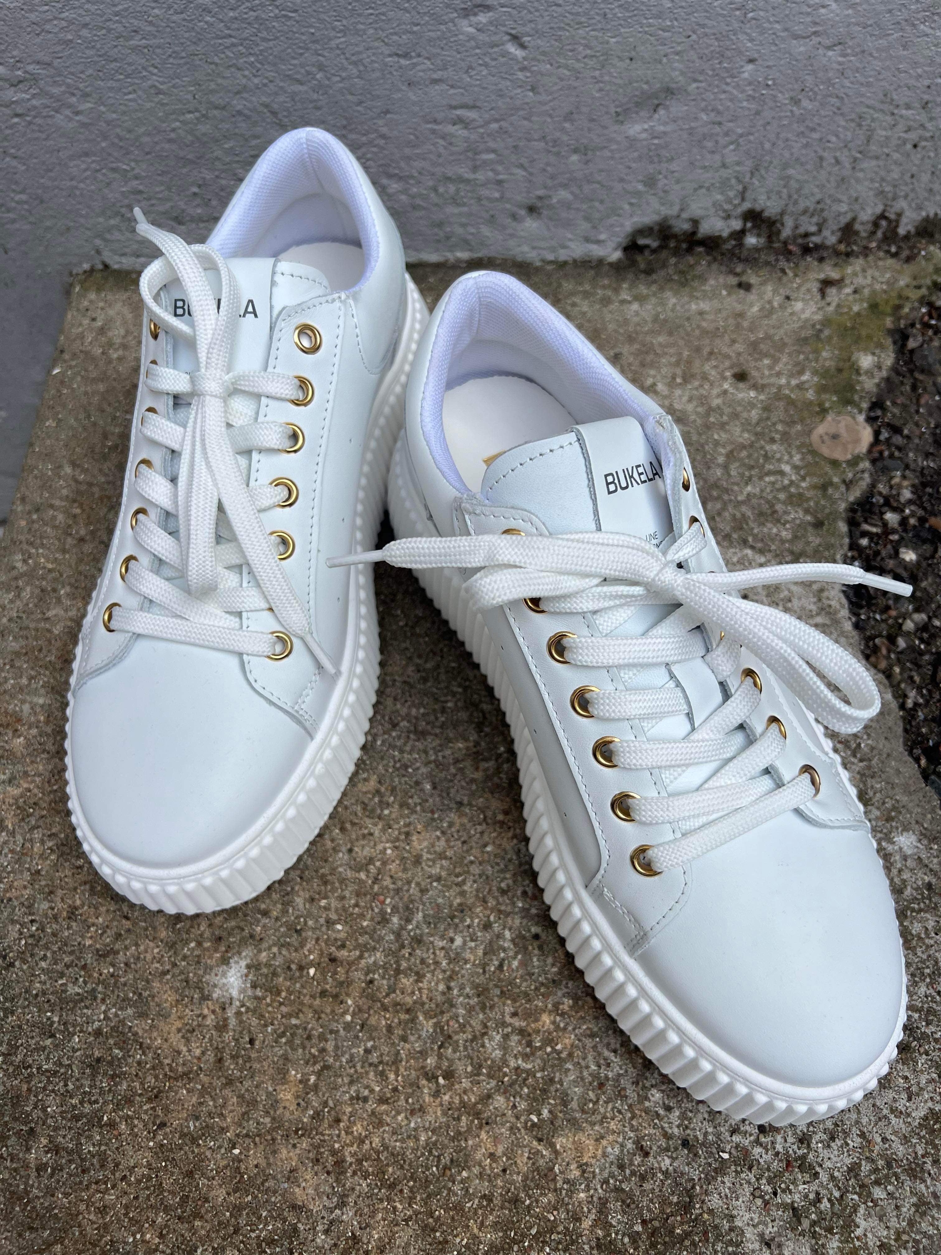 Court Sneakers - White