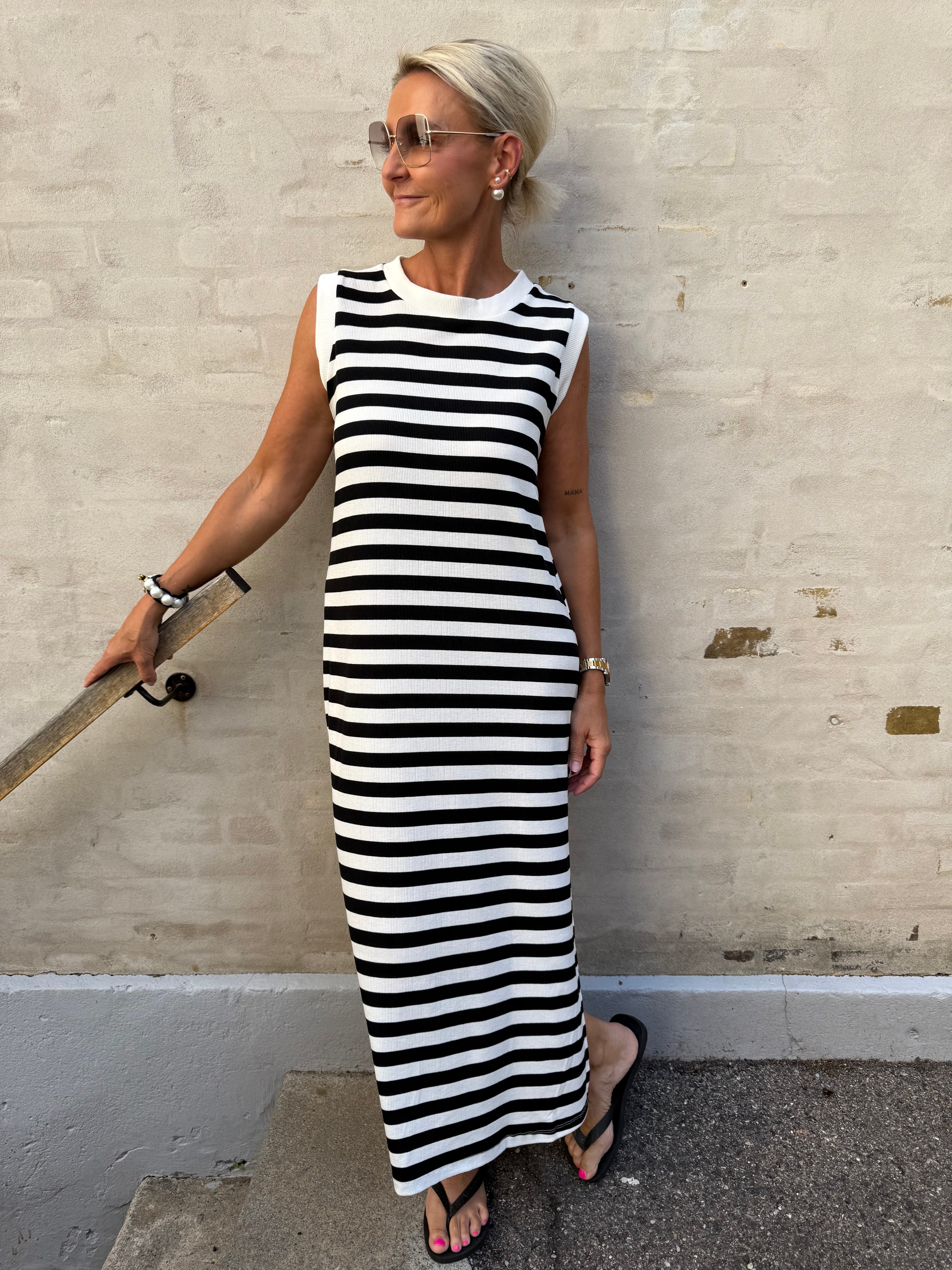 Everyday Striped Dress - White/Black