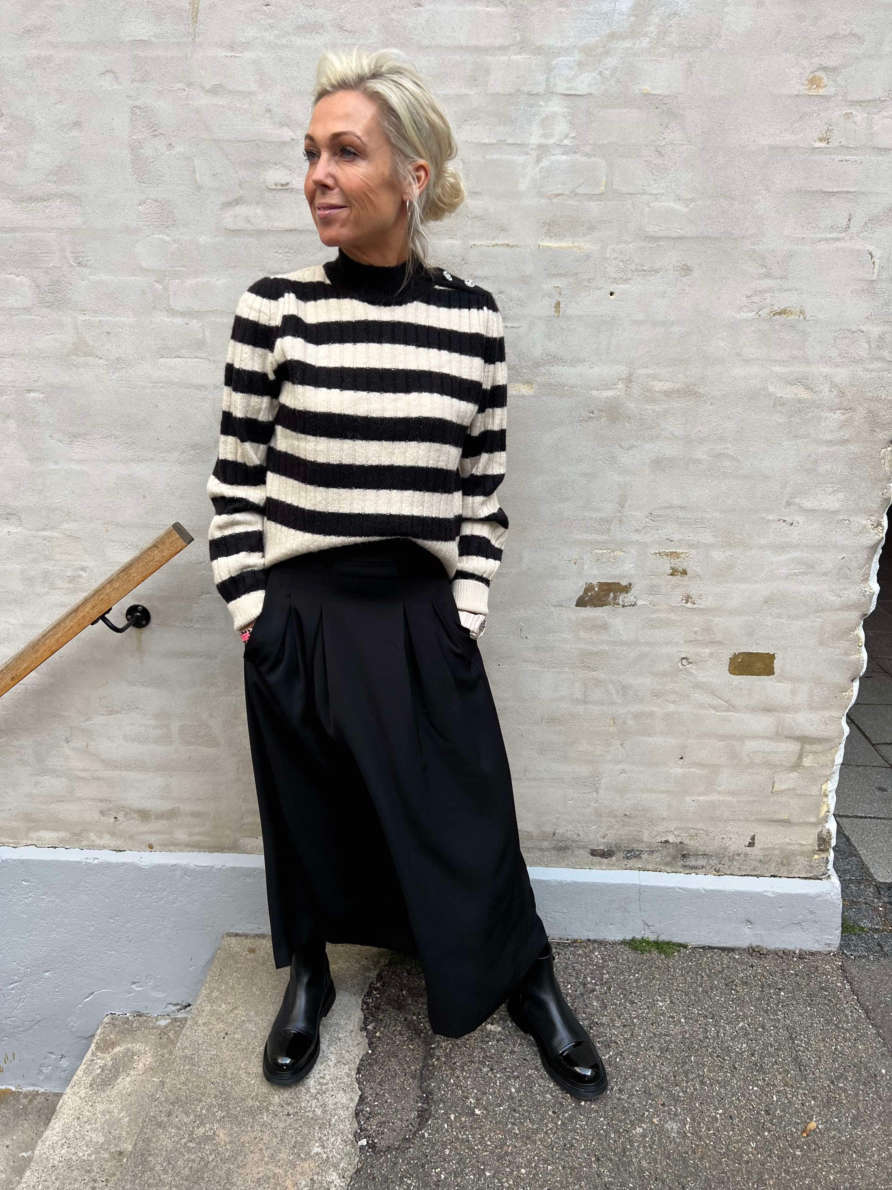 Anya plisserad kjol - Svart