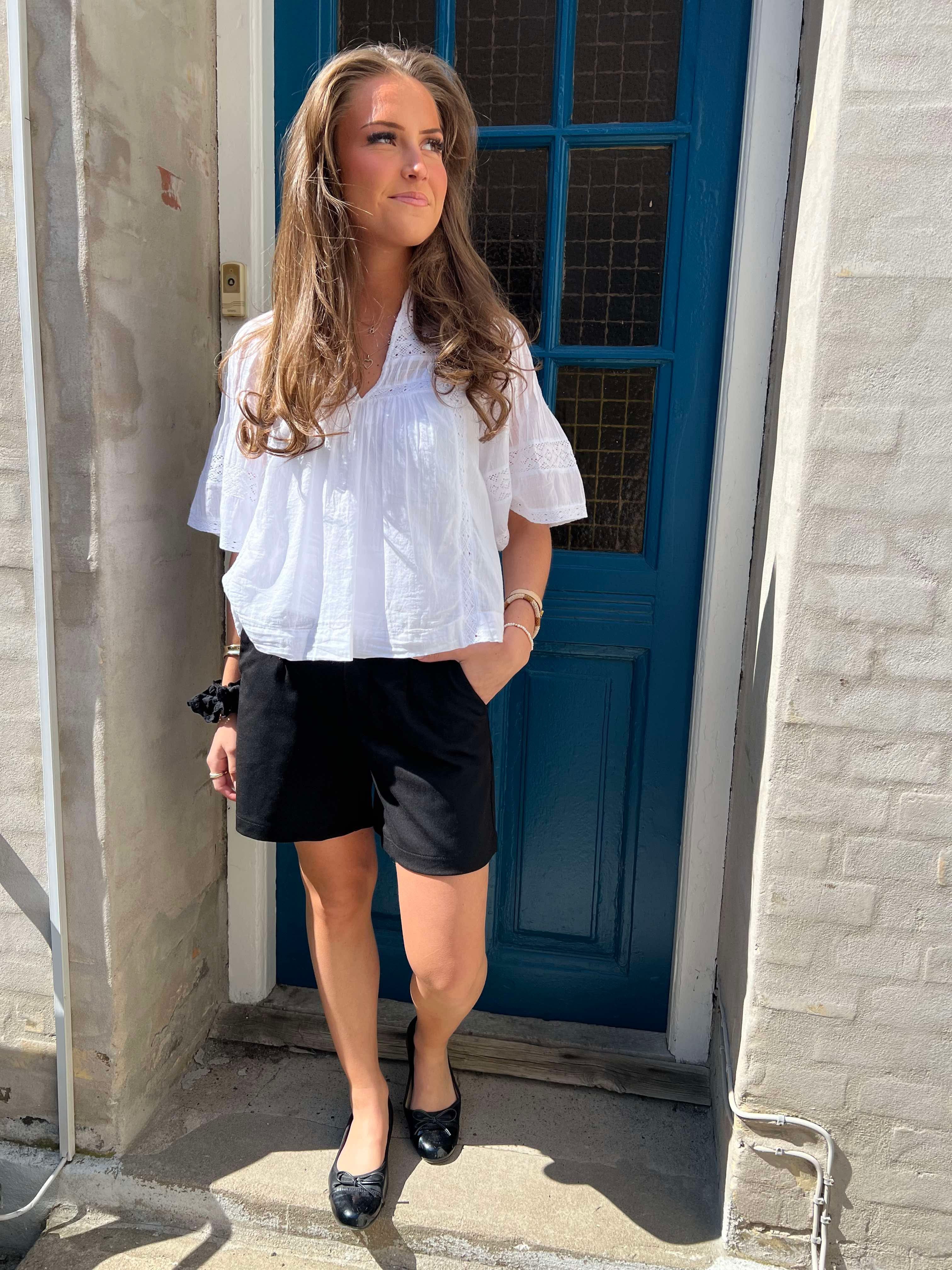 Lisa Shorts Svart