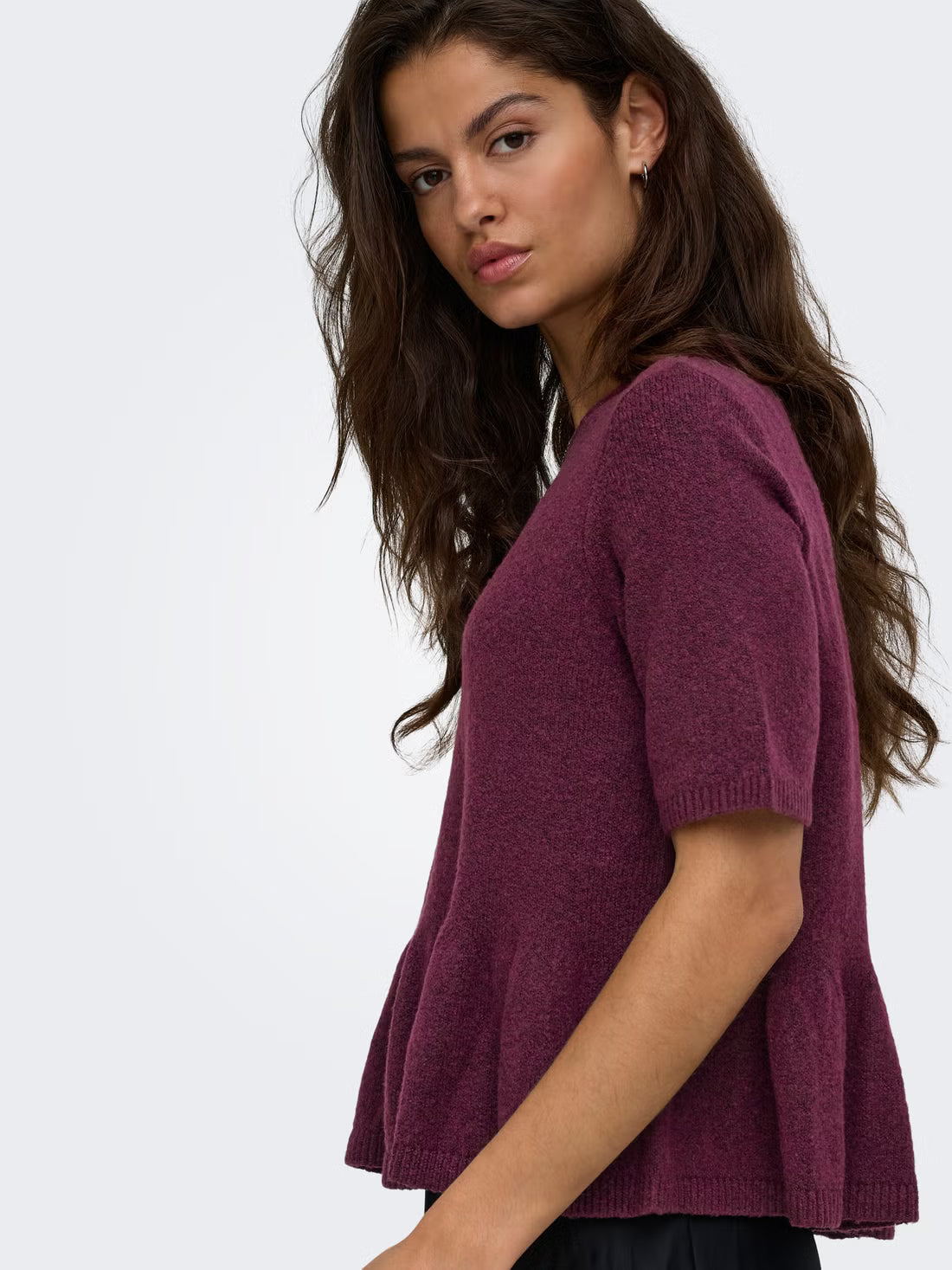 BRILLIANT LIFE S/S ON PEPLUM PULL - Windsor Wine/MELANGE