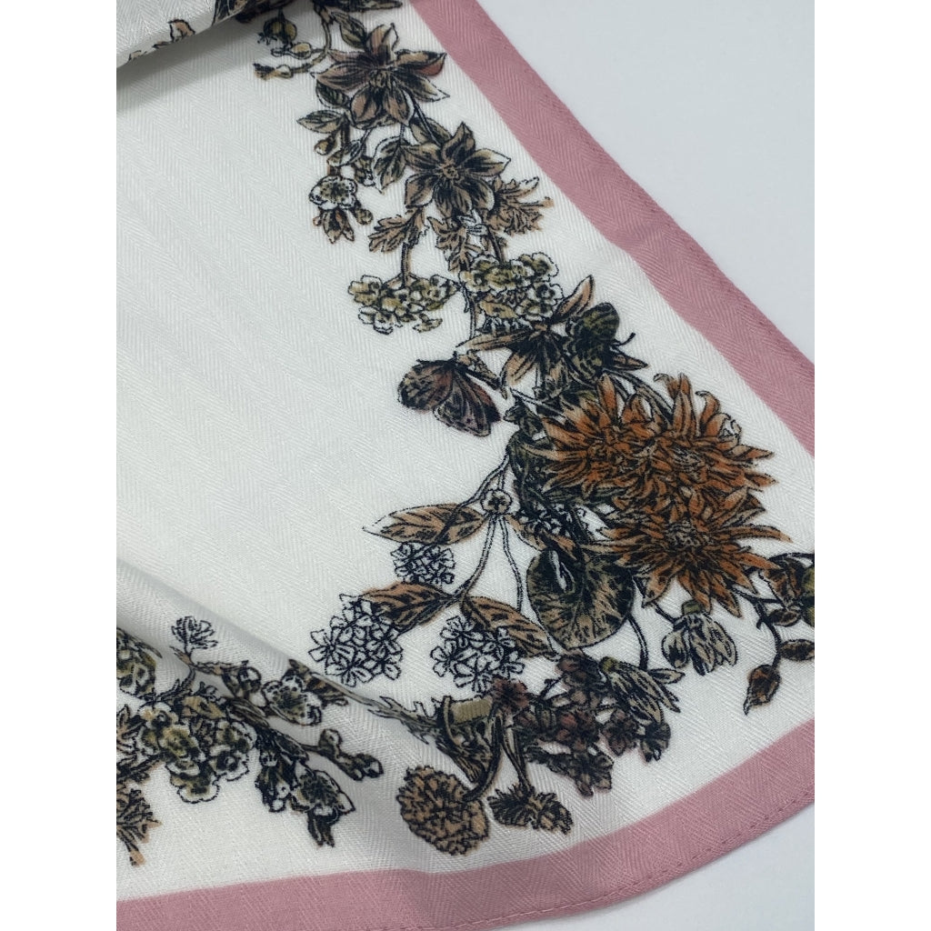 Small Flower Scarf - Printed Black/Pink