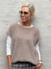 PREORDER-Laya Knit Vest - Dark Fango