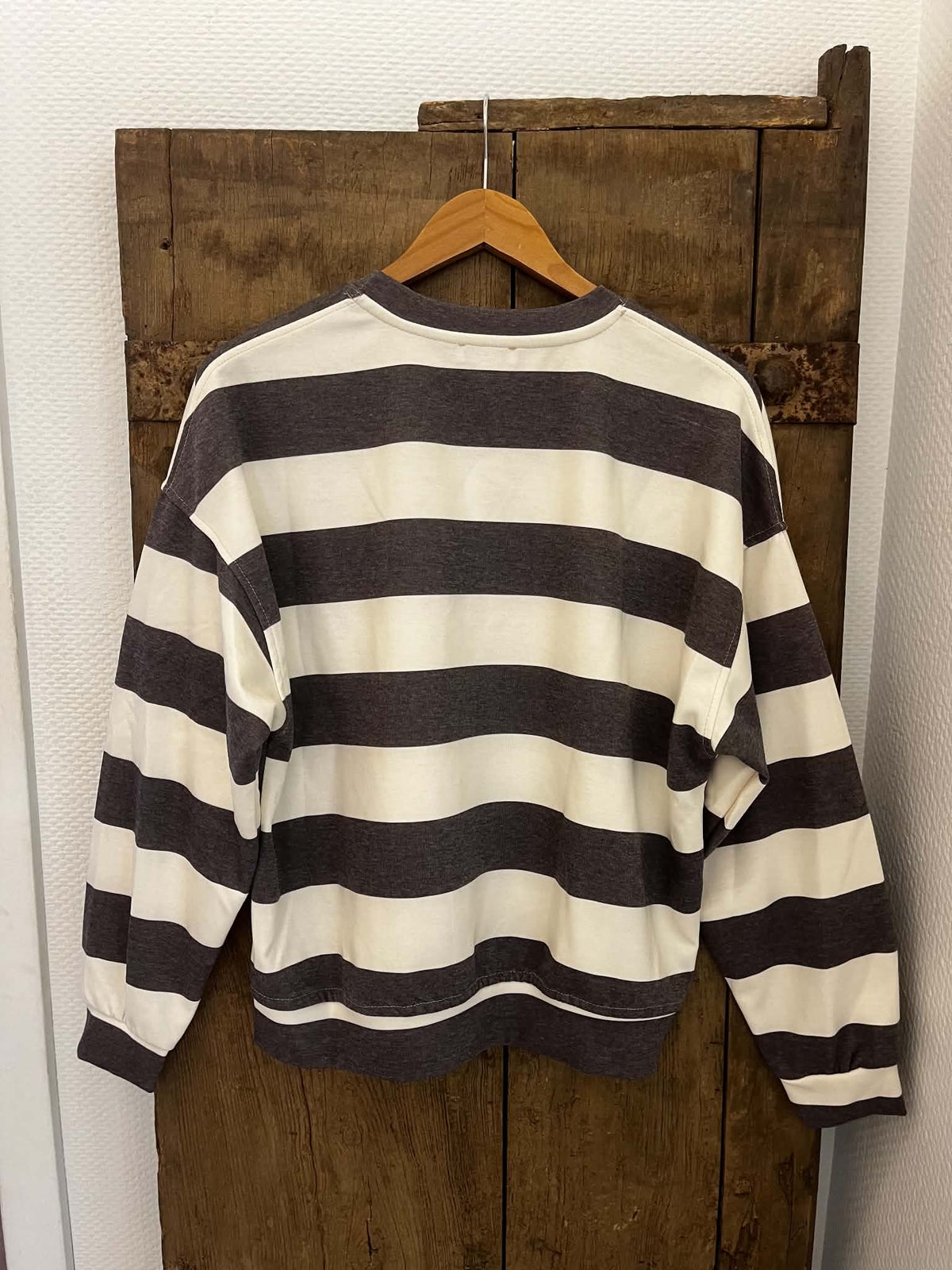 Club Sweat - Brown/Pink/Neon