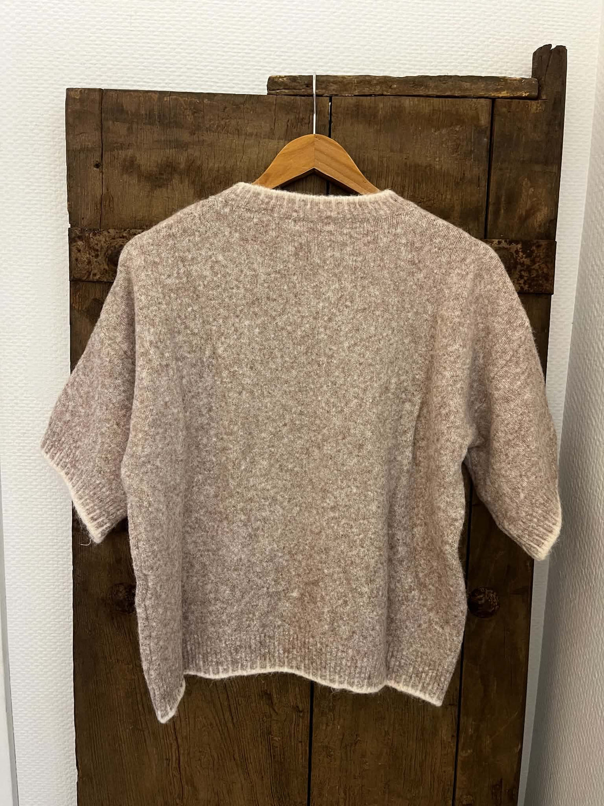 Lobster S/S Knit - Beige/Brown