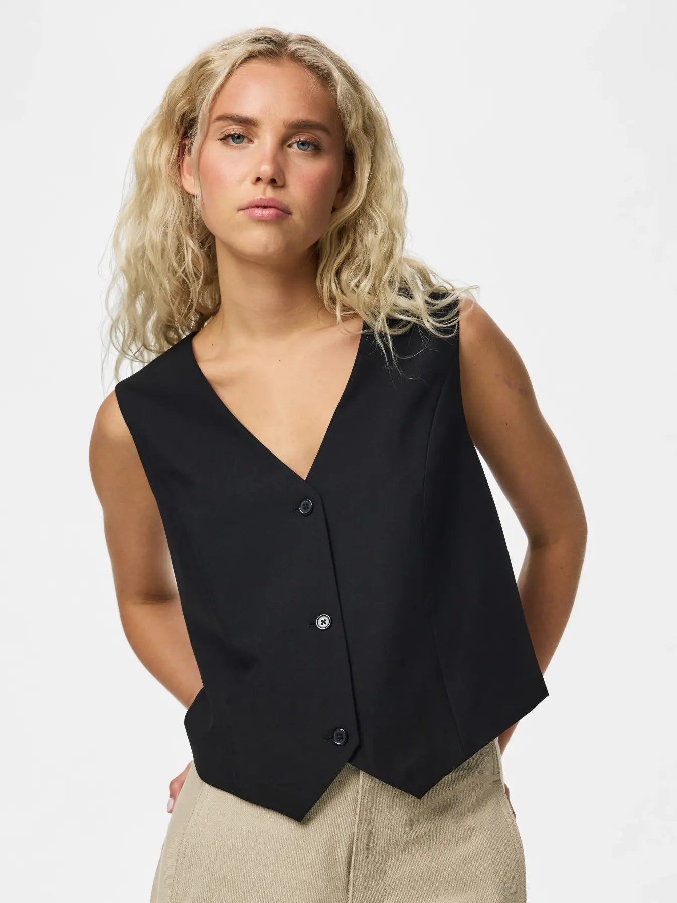 BOSELLA VEST - Black