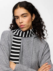 JAYA LONG NARROW SCARF - Black/Bright white