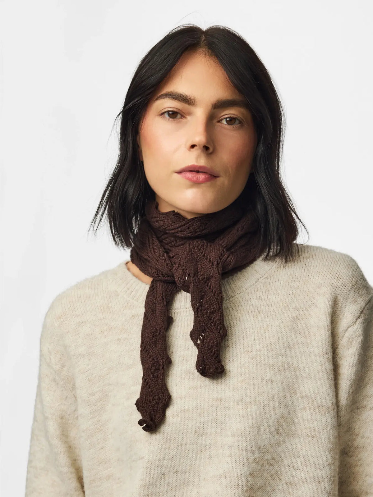 KOMMA POINTELLE MINI SCARF - Hot Fudge