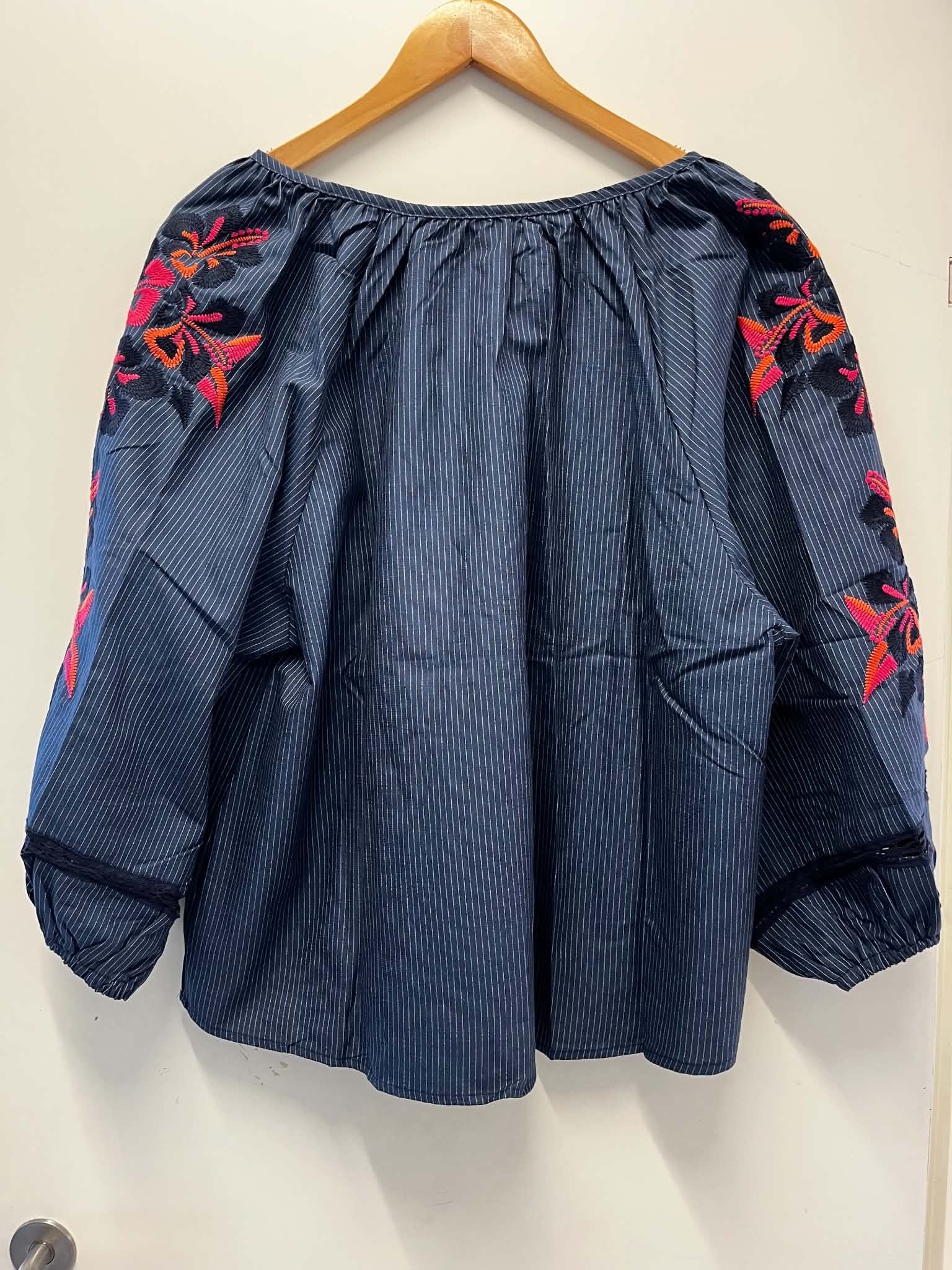 Striped Boheme Blouse w. Embrodery - Denim Blue
