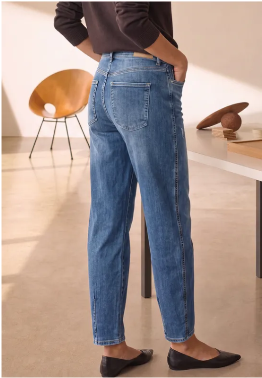 Riley Barrel Relaxed Fit - Medium Blue Destory Washed