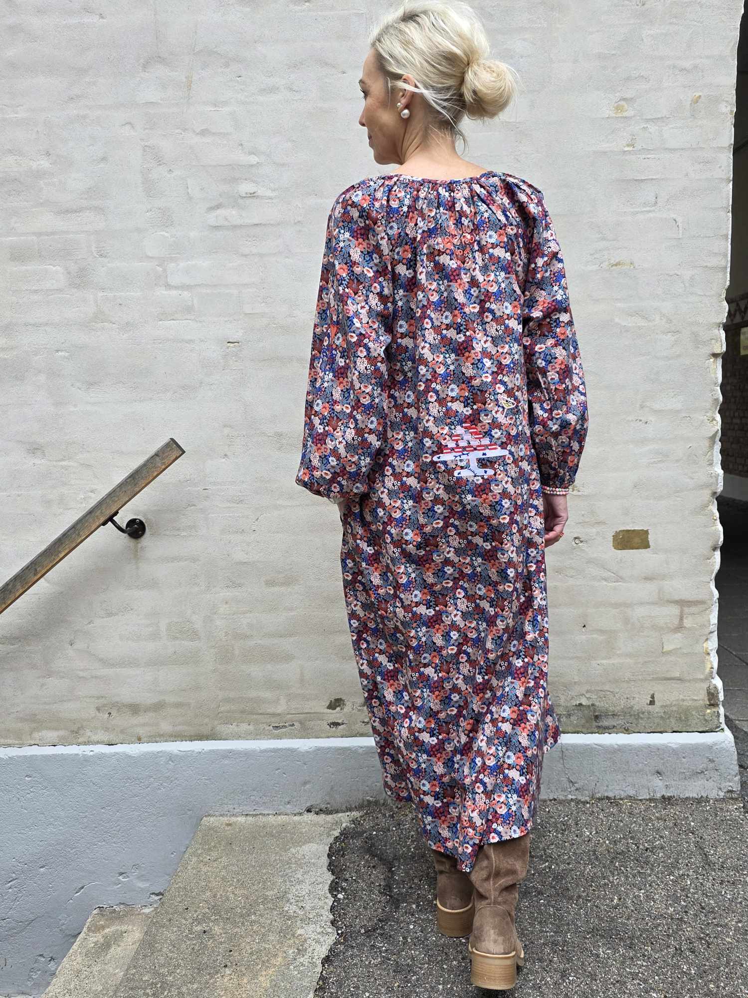 Champagne långklänning - marinblå