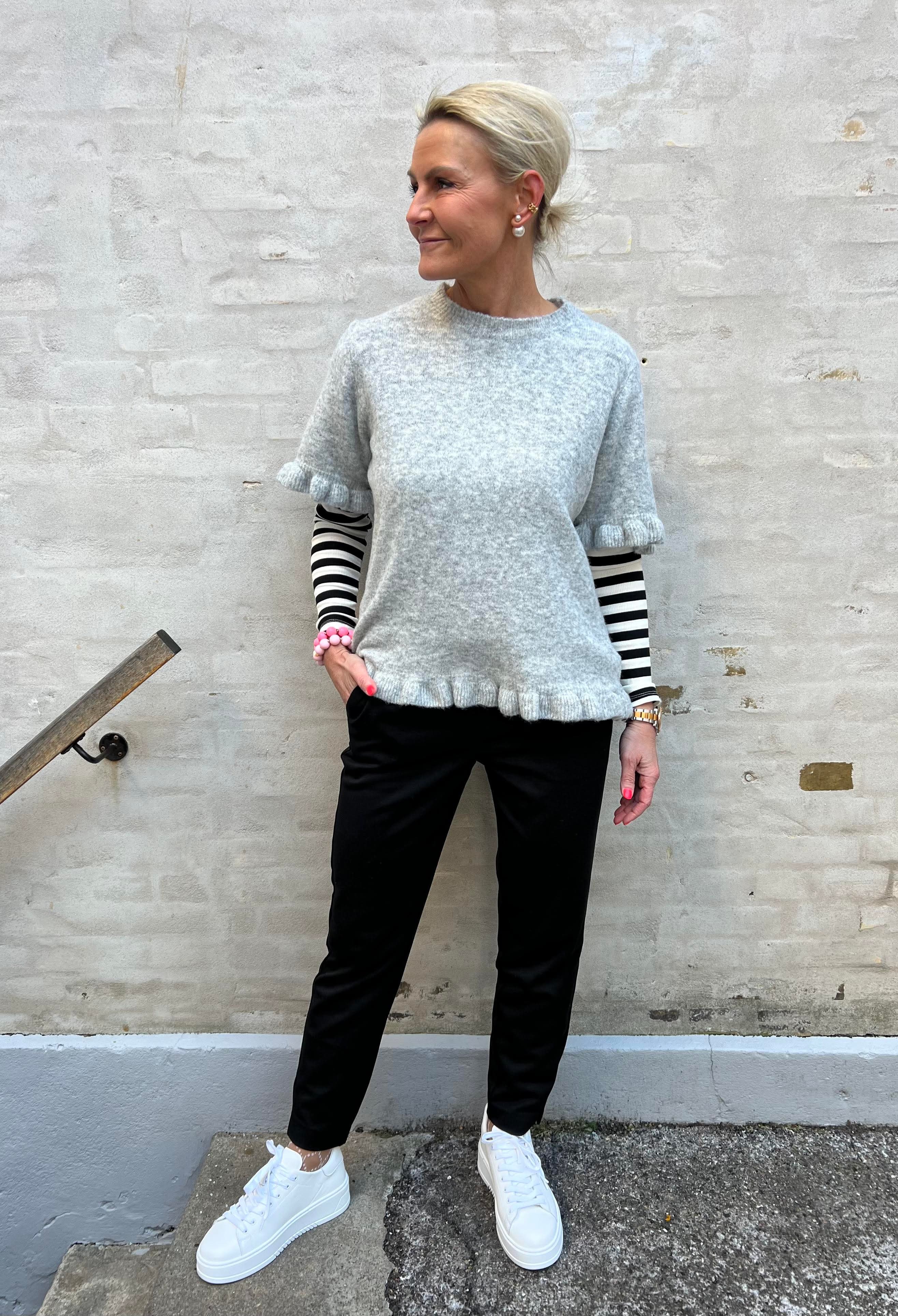 Lisa Slim Pant - Svart