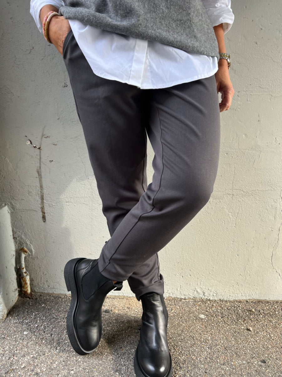 Lisa slim pant - Magnet