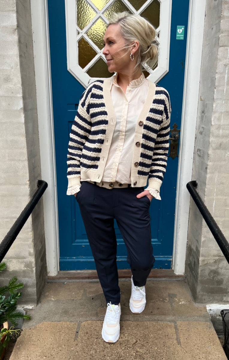 Lisa slim pant - Sky Captain